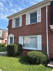354 Susan Constant DR, Newport News, VA 23608