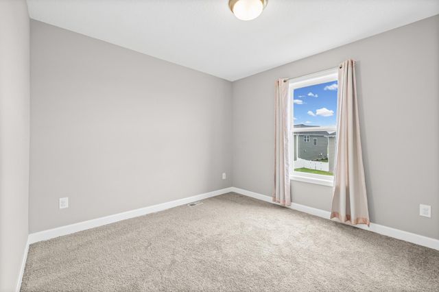 2777 Downing Avenue, Shakopee, MN 55379