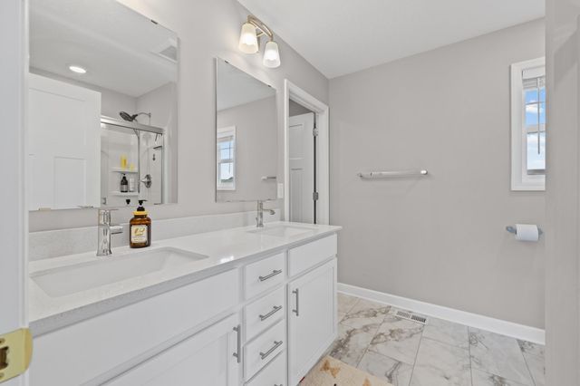2777 Downing Avenue, Shakopee, MN 55379