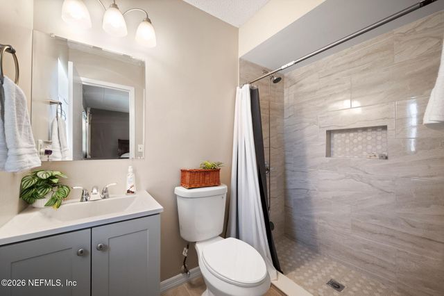 191 TEAKWOOD Circle W, Middleburg, FL 32068