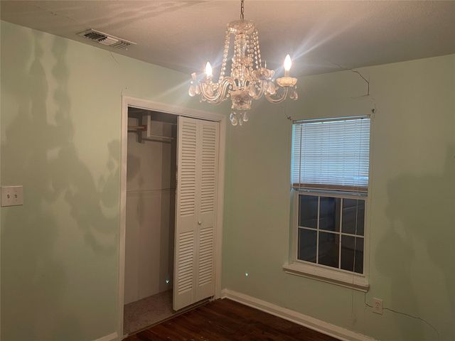 106 E Belt Line Road, Wilmer, TX 75172