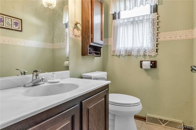 5 Burning Bush, Orchard Park, NY 14127