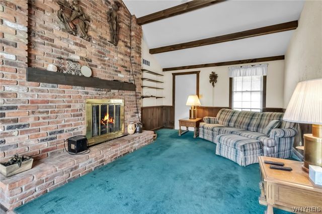 5 Burning Bush, Orchard Park, NY 14127
