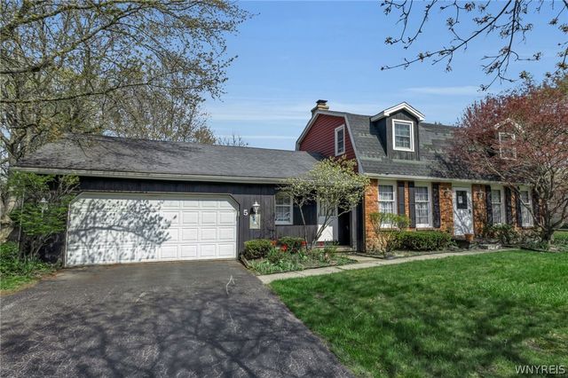 5 Burning Bush, Orchard Park, NY 14127