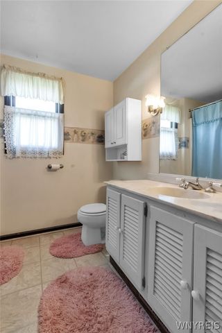 5 Burning Bush, Orchard Park, NY 14127