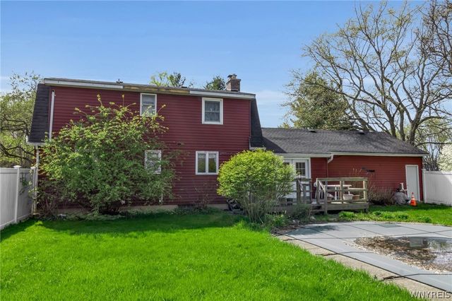 5 Burning Bush, Orchard Park, NY 14127
