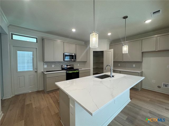 10219 Kimberlite Drive, Temple, TX 76502