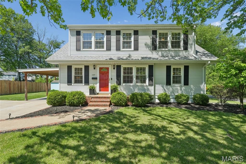 1337 Warson Place, Rock Hill, MO 63119