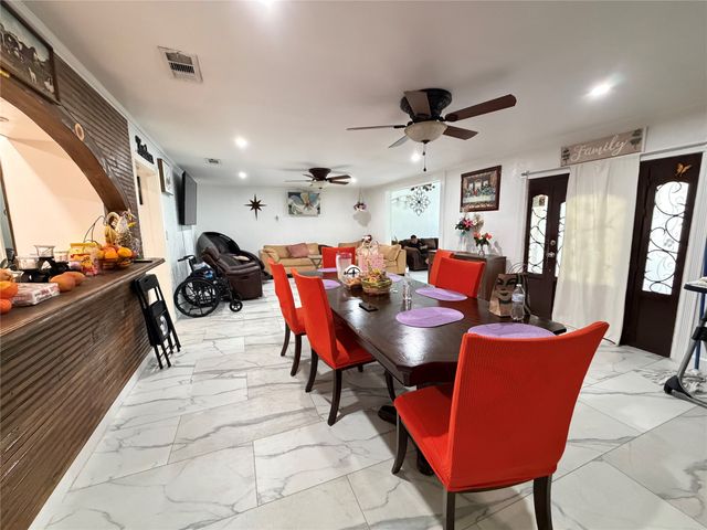 19685 County Road 4045a, Kemp, TX 75143
