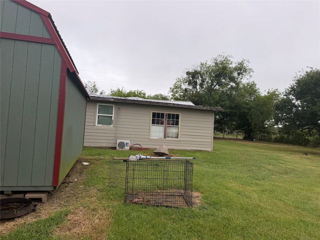 19685 County Road 4045a, Kemp, TX 75143