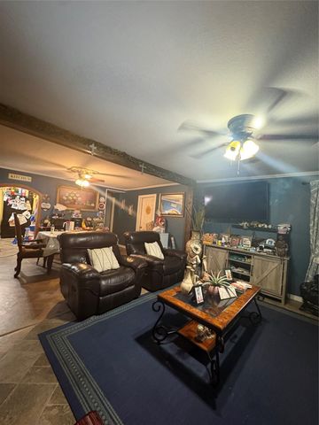 19685 County Road 4045a, Kemp, TX 75143