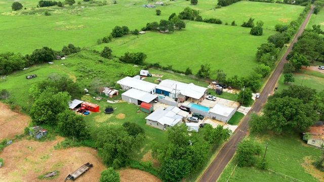 19685 County Road 4045a, Kemp, TX 75143