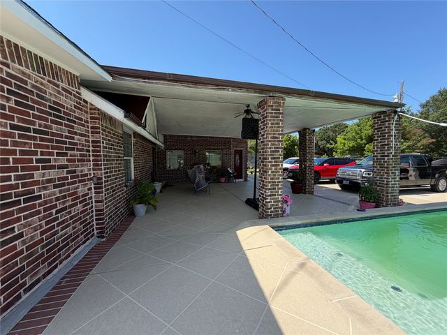 19685 County Road 4045a, Kemp, TX 75143