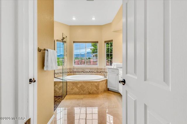 5215 W Sunset Road, Tucson, AZ 85743