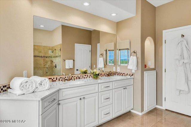 5215 W Sunset Road, Tucson, AZ 85743