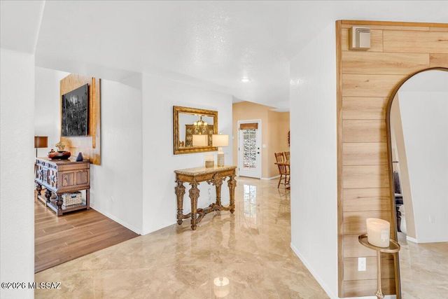 5215 W Sunset Road, Tucson, AZ 85743