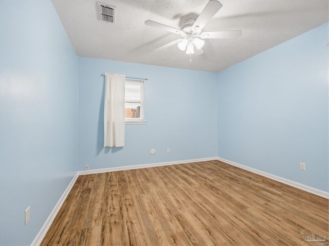 4333 Wycliff Dr, Pensacola, FL 32514