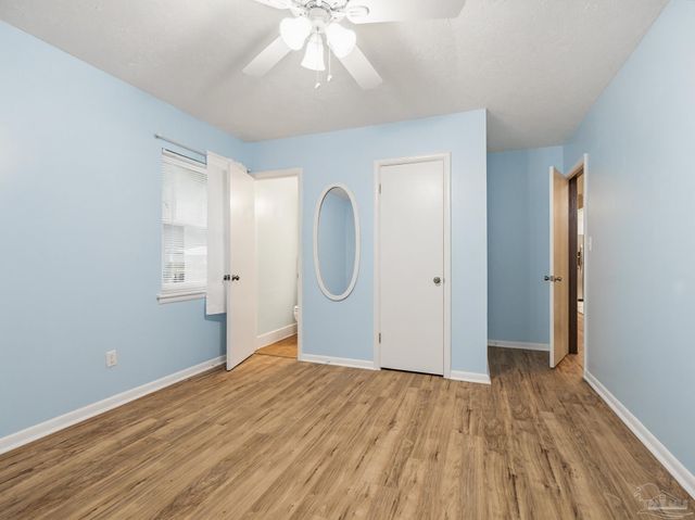 4333 Wycliff Dr, Pensacola, FL 32514