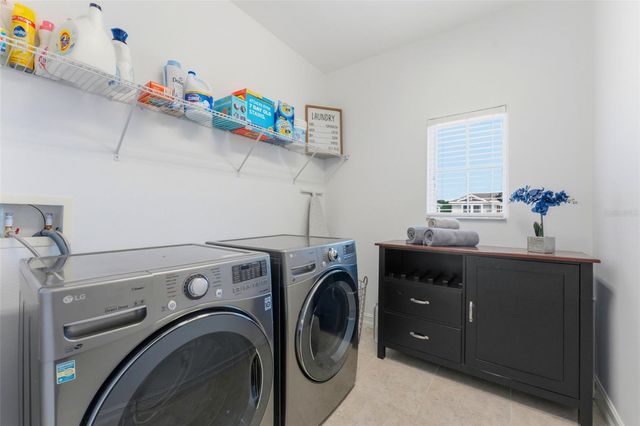 8012 RED ORCHARD COURT, Tampa, FL 33635