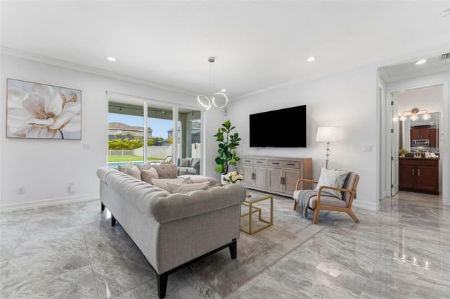 8012 RED ORCHARD COURT, Tampa, FL 33635