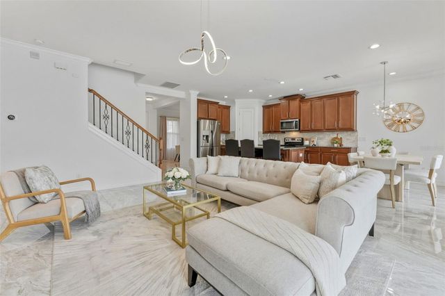 8012 RED ORCHARD COURT, Tampa, FL 33635