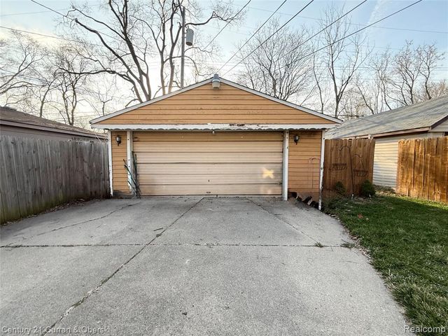 7291 Auburn Street, Detroit, MI 48228