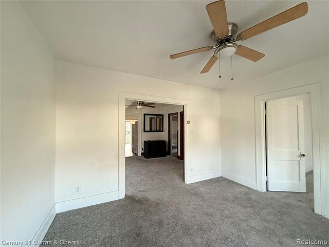 7291 Auburn Street, Detroit, MI 48228