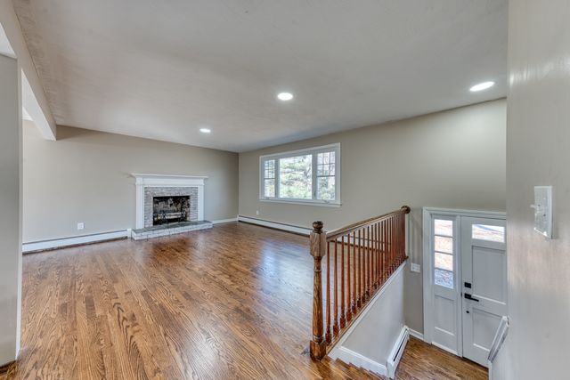 825 Old Hartford Road, Colchester, CT 06415