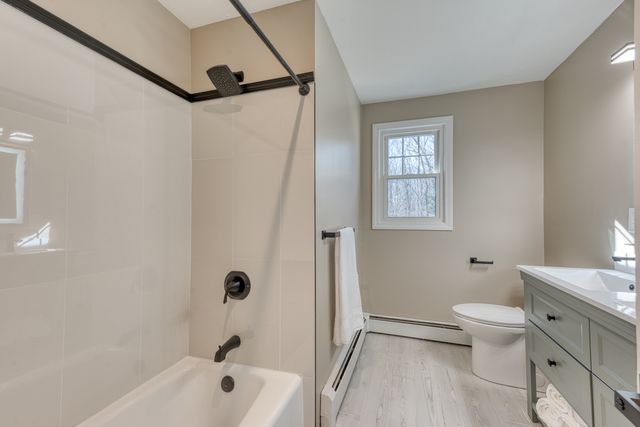 825 Old Hartford Road, Colchester, CT 06415