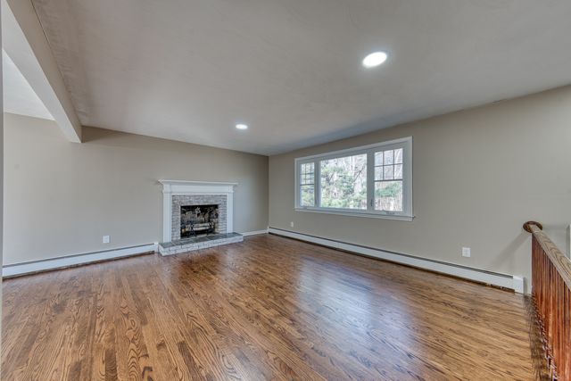 825 Old Hartford Road, Colchester, CT 06415