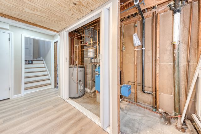 825 Old Hartford Road, Colchester, CT 06415