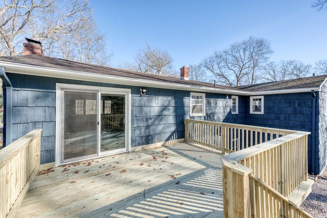 825 Old Hartford Road, Colchester, CT 06415