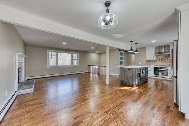 825 Old Hartford Road, Colchester, CT 06415