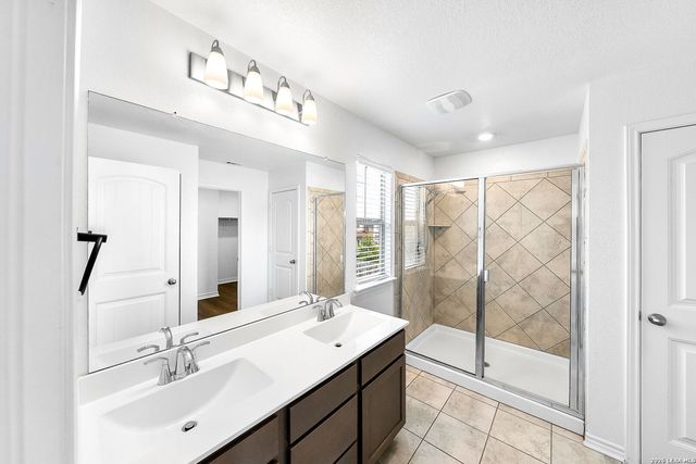 10115 Pearl Creek, San Antonio, TX 78245