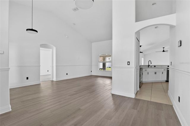 1042 CHAMBERLIN TRAIL, St Cloud, FL 34772