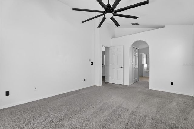 1042 CHAMBERLIN TRAIL, St Cloud, FL 34772