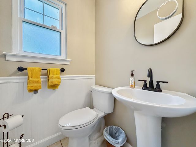 83 Starlight Road, Howell, NJ 07731