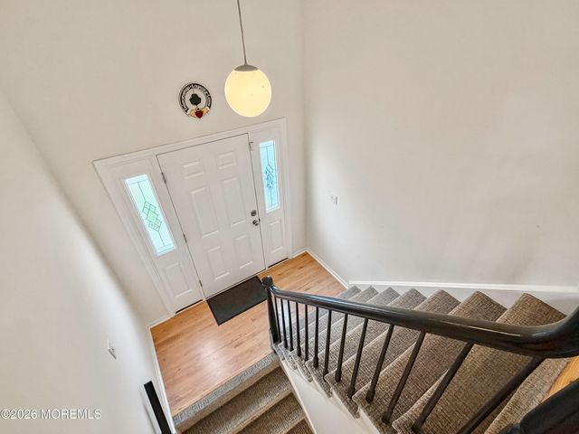 83 Starlight Road, Howell, NJ 07731