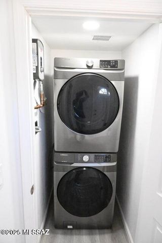 1385 E Hedrick Drive, Tucson, AZ 85719