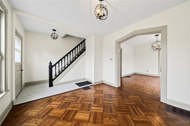 200 Helen Street, Syracuse, NY 13203