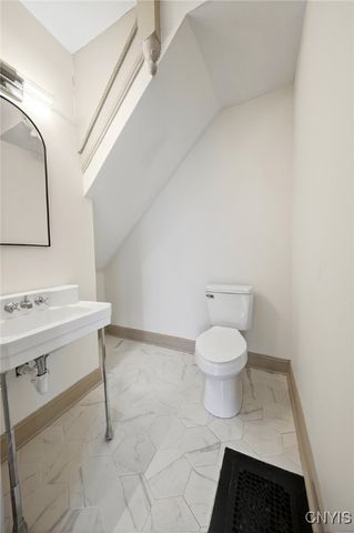 200 Helen Street, Syracuse, NY 13203