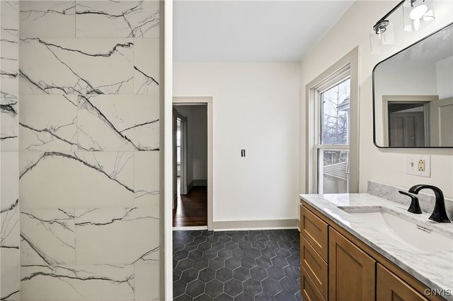 200 Helen Street, Syracuse, NY 13203