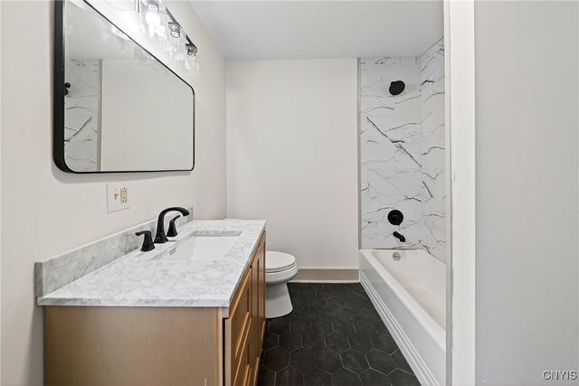 200 Helen Street, Syracuse, NY 13203