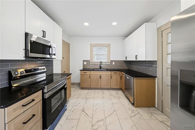 200 Helen Street, Syracuse, NY 13203