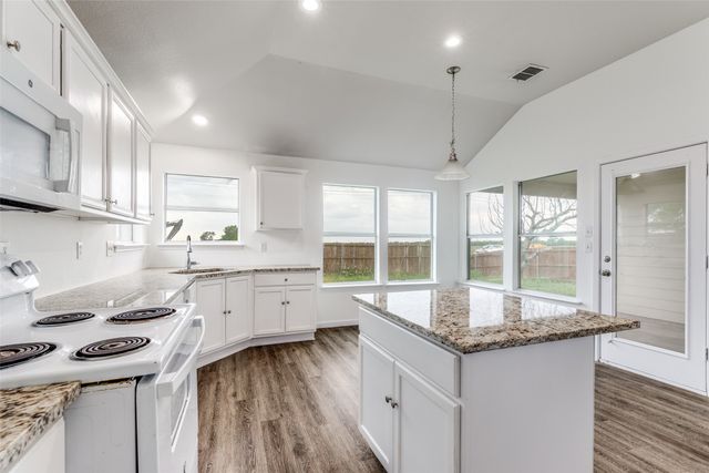 311 Charleston Drive, Anna, TX 75409