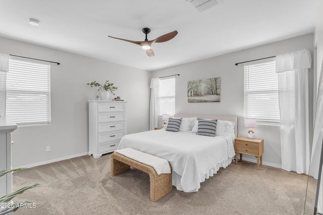 36943 N EL MORRO Trail, San Tan Valley, AZ 85140