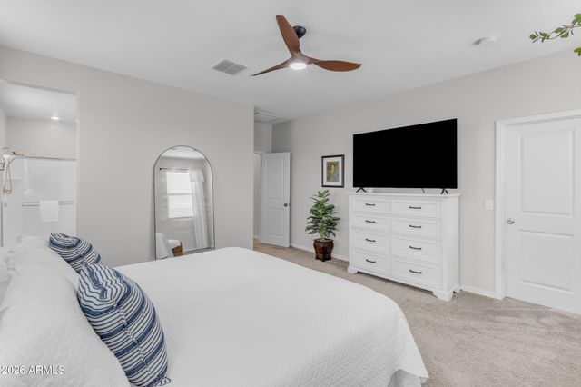 36943 N EL MORRO Trail, San Tan Valley, AZ 85140