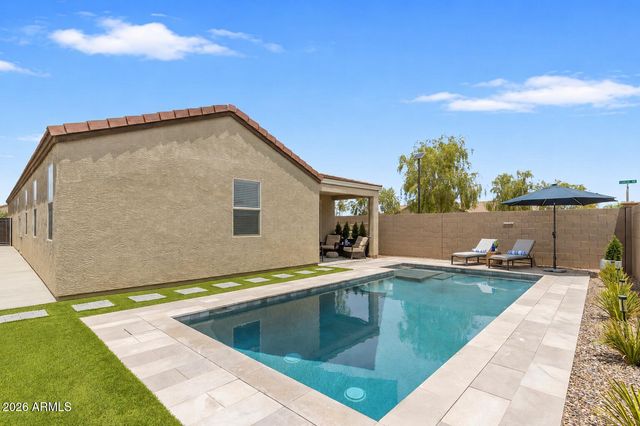 36943 N EL MORRO Trail, San Tan Valley, AZ 85140