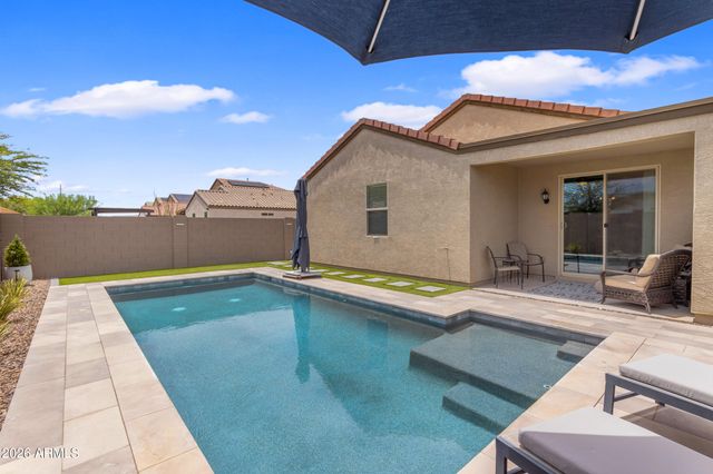 36943 N EL MORRO Trail, San Tan Valley, AZ 85140