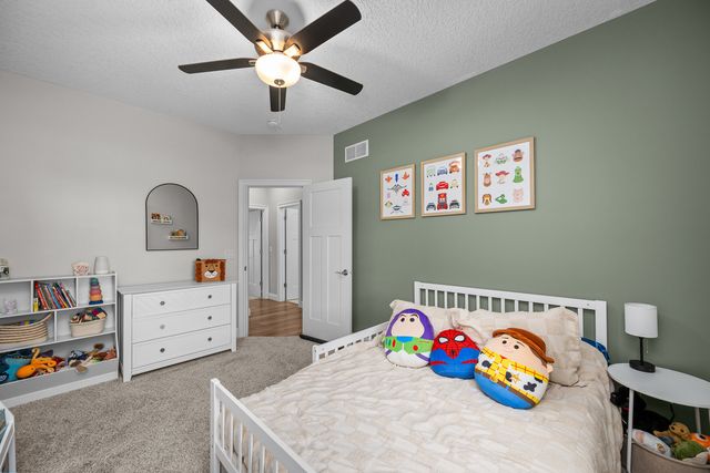 3550 Deckard Drive, Bettendorf, IA 52722